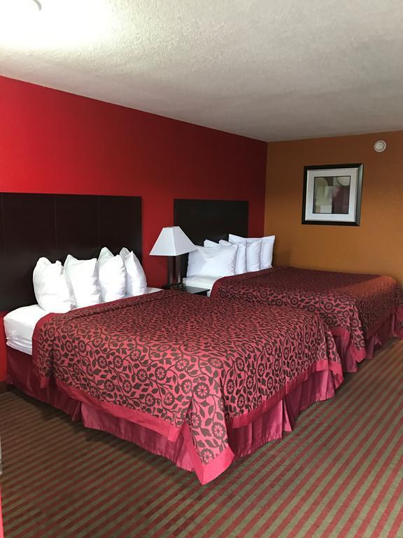 Days Inn By Wyndham Liberty/Ne Kansas City Dış mekan fotoğraf