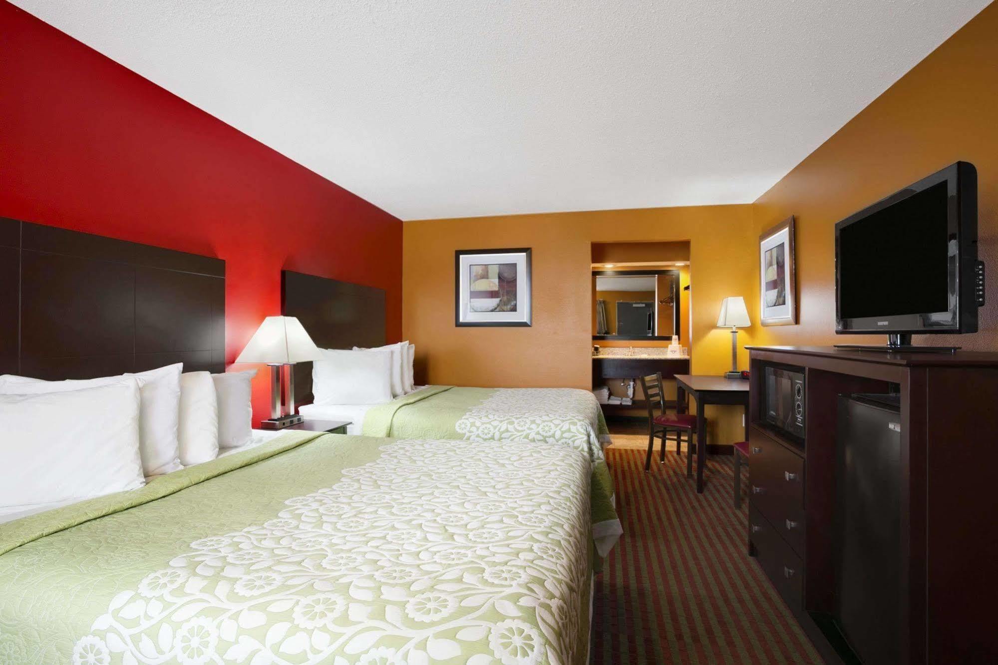 Days Inn By Wyndham Liberty/Ne Kansas City Dış mekan fotoğraf